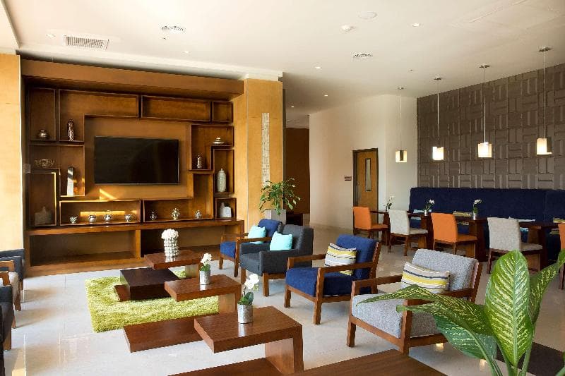 Hampton Inn & Suites by Hilton Paraiso 3
