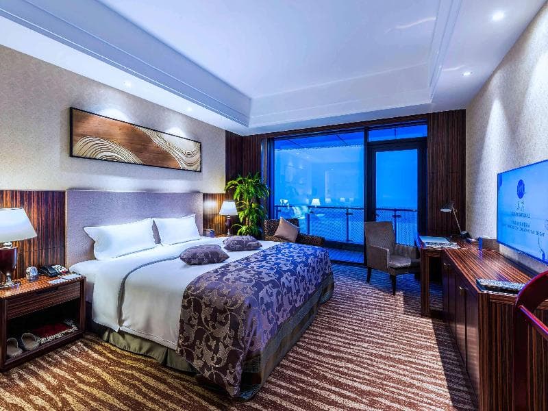 Grand Mercure Qingdao Airlines 2