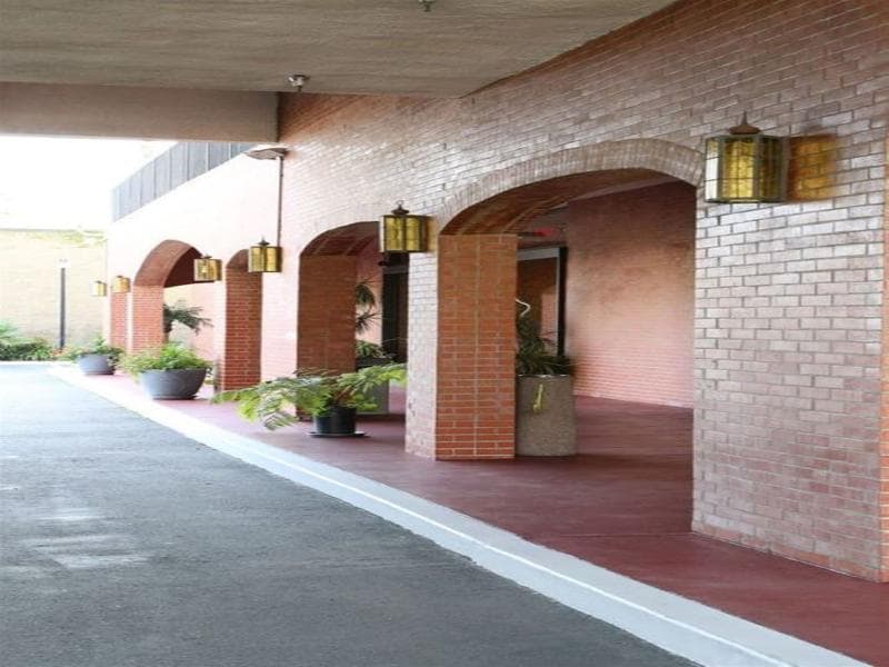 Redac Gateway Hotel 5