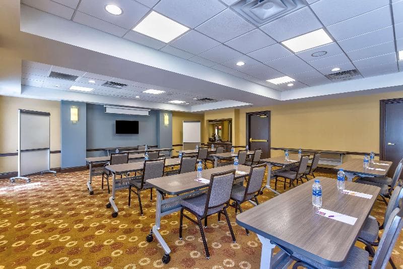 Hyatt Place Kansas City/Overland Park/Convention Center photo 1