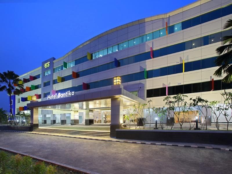 Hotel Santika Kelapa Gading 4