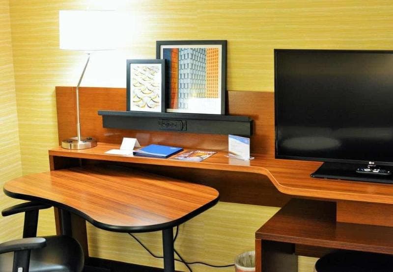 Fairfield Inn & Suites Omaha Northwest 4