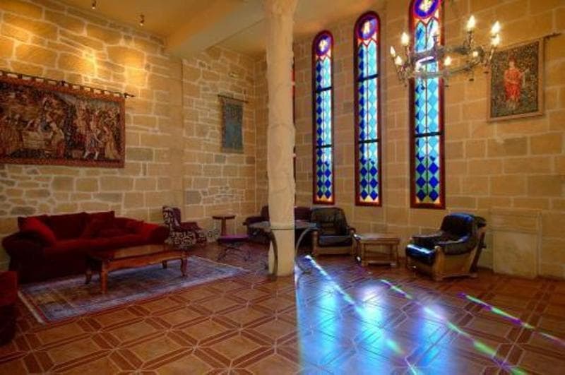 Castillo Bonavía 2