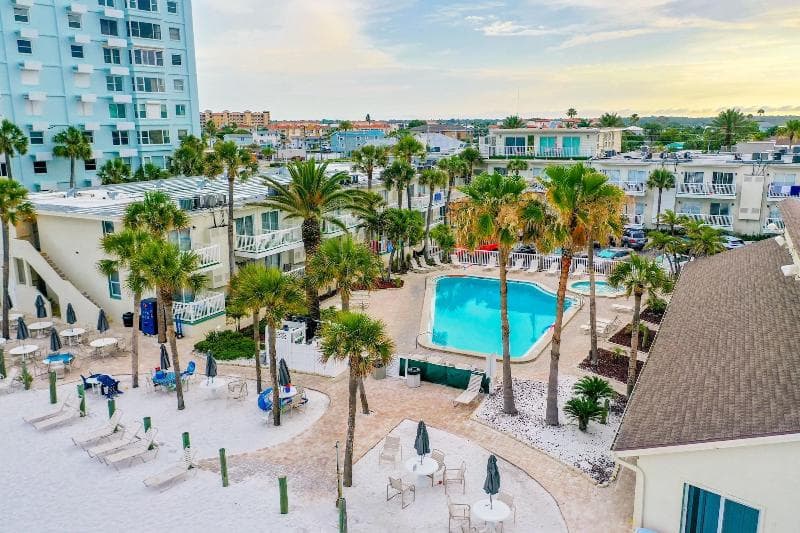 Grand Shores West 5