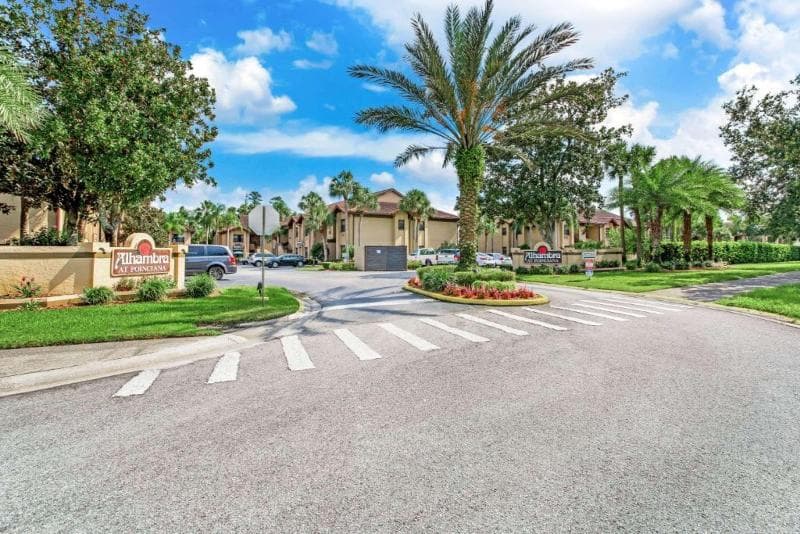 Alhambra Villas 3
