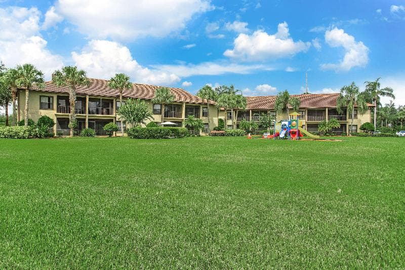 Alhambra Villas 5
