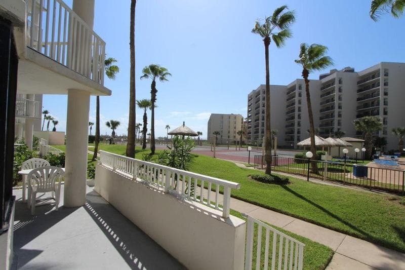 Royale Beach And Tennis Club, A Vri Resort photo 1