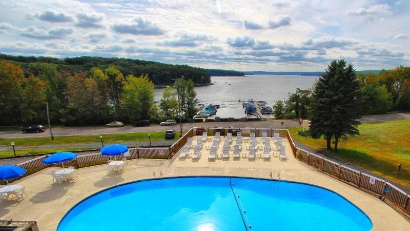 Tanglwood Resort 2