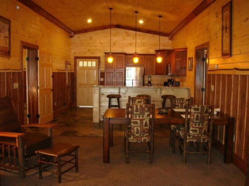 The Lodges At Cresthaven 3