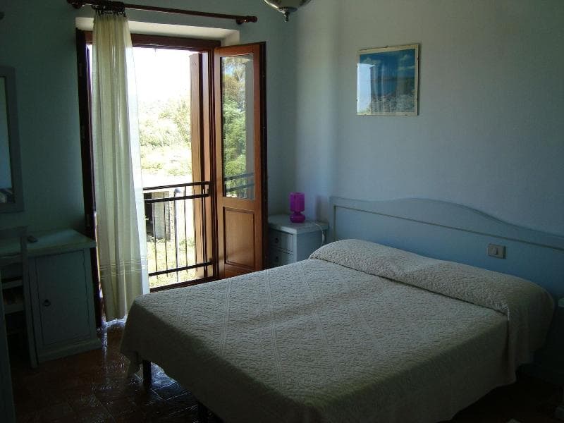 Hotel Sandalyon 4