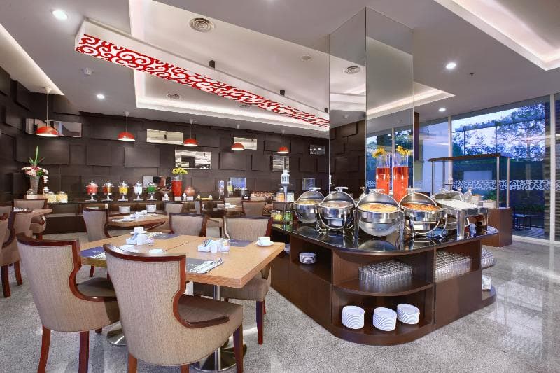 Aston Lampung City Hotel 5