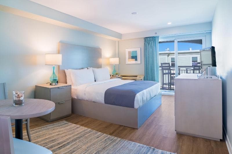 The Palms Oceanfront Hotel 4