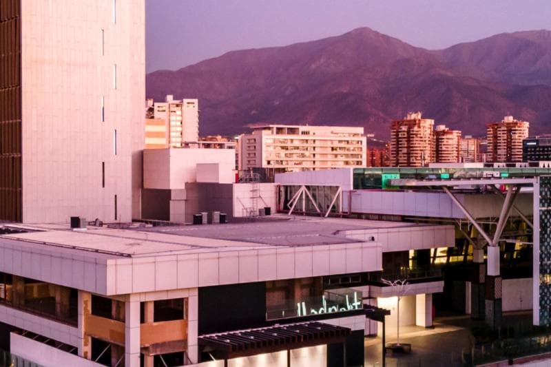 Courtyard Santiago Las Condes 3