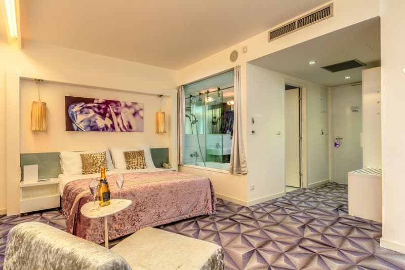 Luxe Boutique Hotel 5