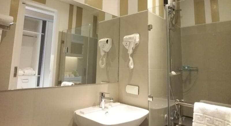 Hotel 101 5