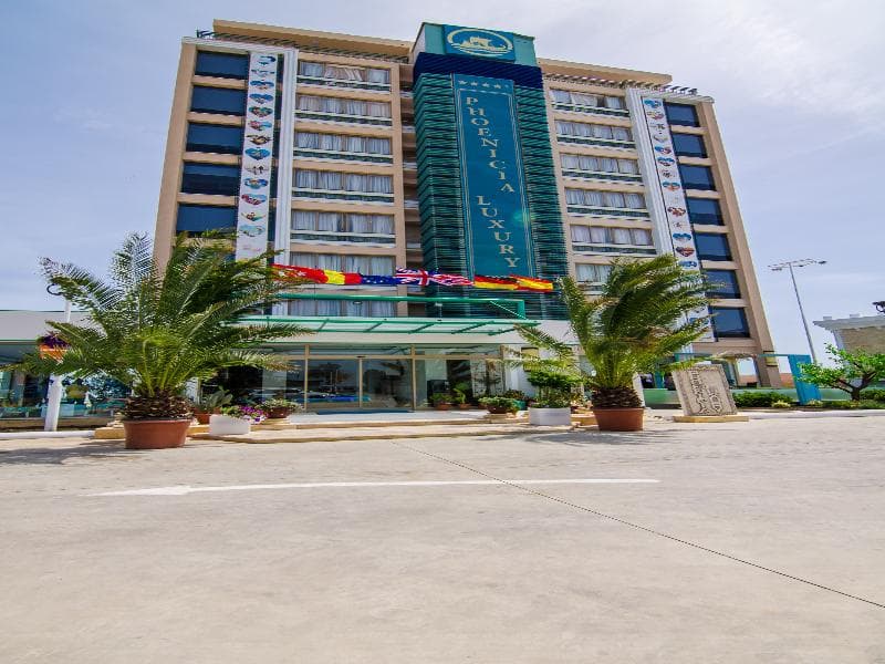 Phoenicia Luxury Hotel 4