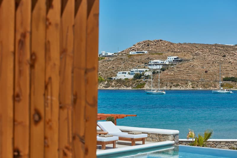 Mykonos Waves 4
