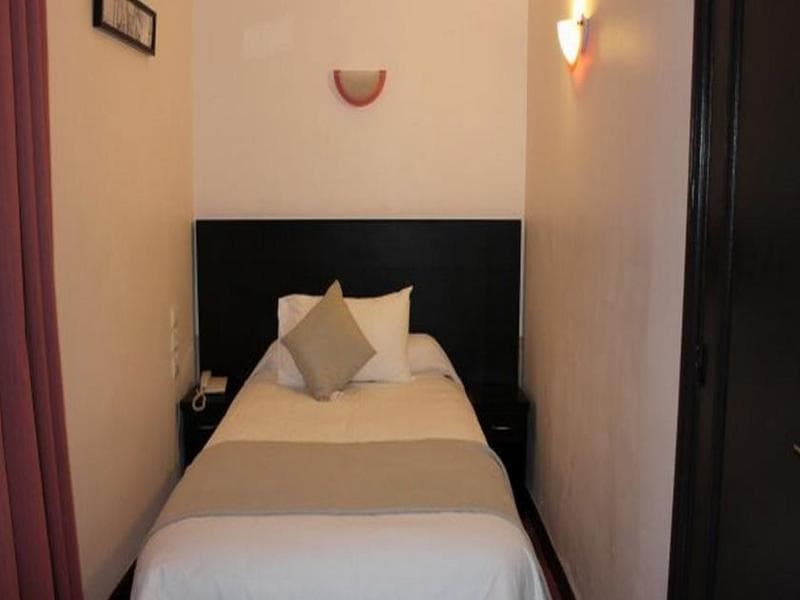 Le Clery Hotel 4