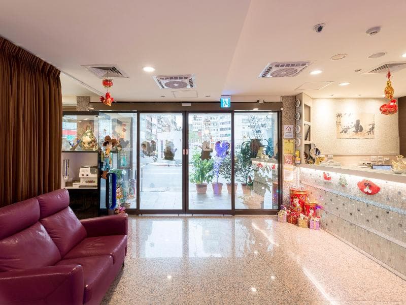 The Dealer Hotel photo 1