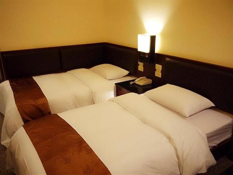 Twinstar Hotel 5