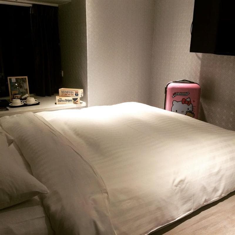 Rf Hotel 5