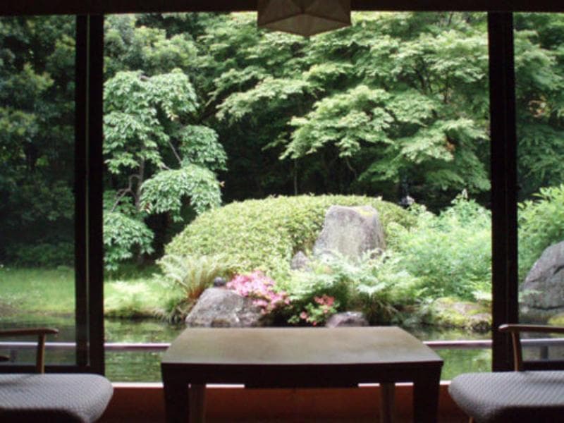 Tsubaki 2