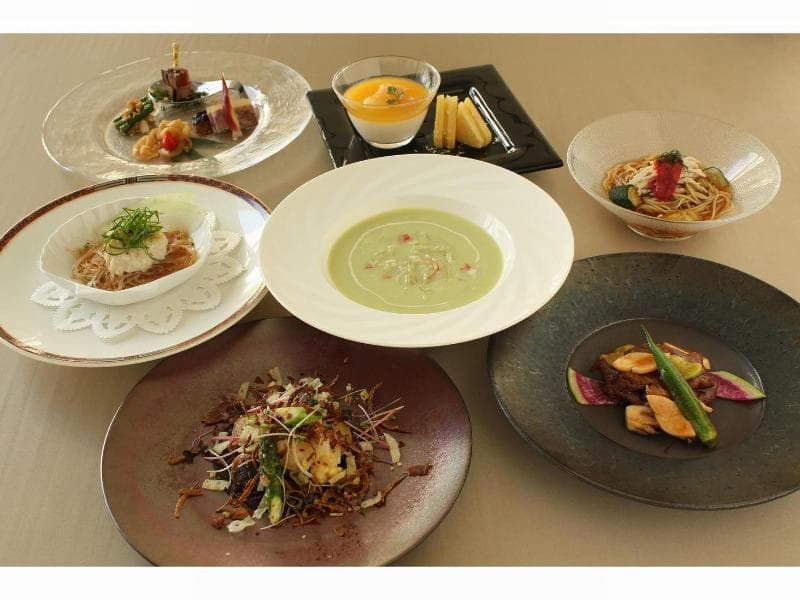 Hotel Grand Hills Shizuoka (Adults Only) 2