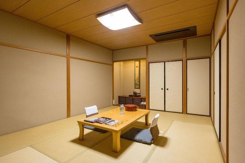 Yachiyo photo 1