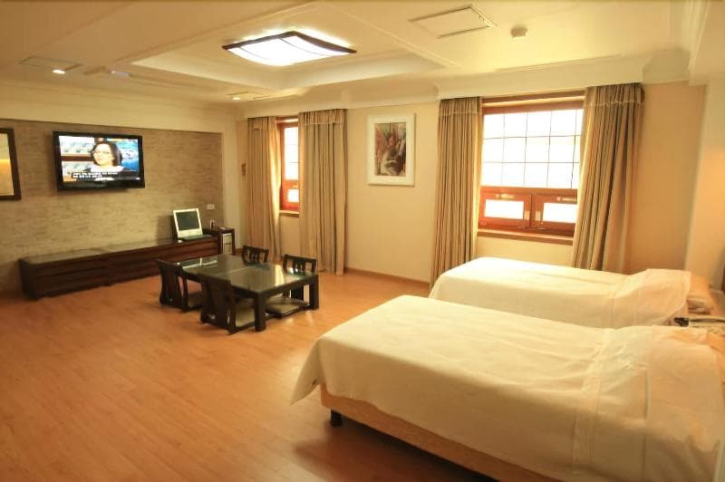 Gwangju Palace Tourist Hotel 4