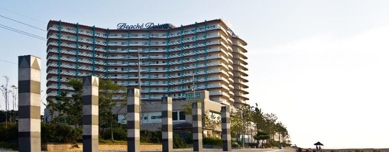 Beache Palace 4