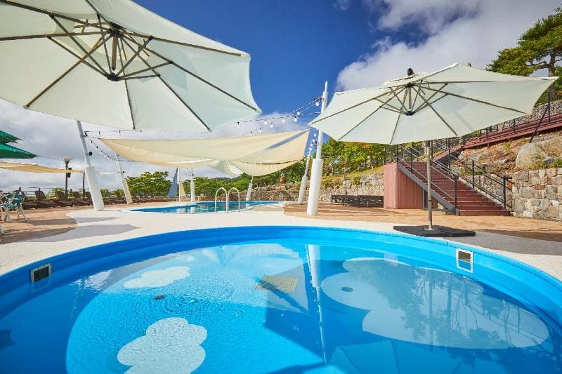 The Mauna Ocean Resort 2