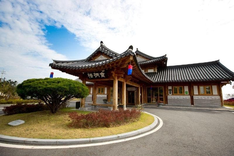Hanok Hotel Odongjae main