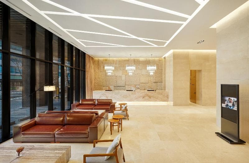 Hotel S.R 4