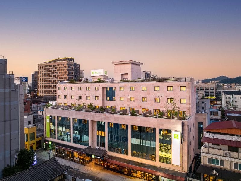 Ibis Styles Ambassador Jeonju City Center. 3