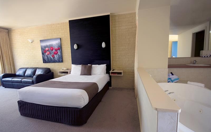 Madison Spa Motel - Adults Only 5