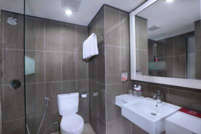 The Vasini Hotel 5
