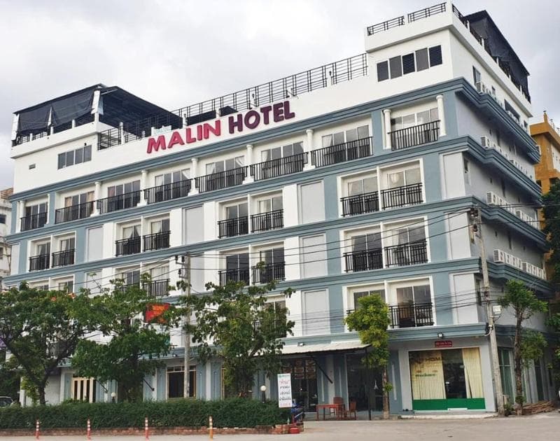 Malin Patong Hotel main