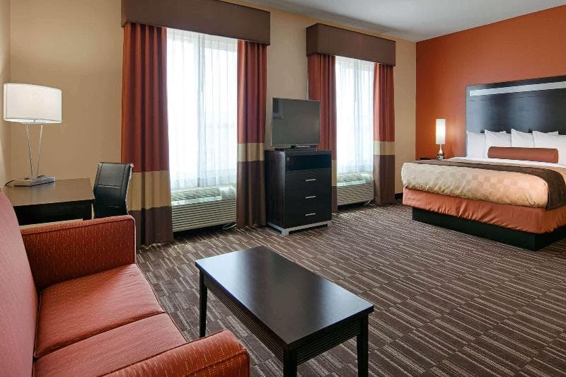 Wyndham Garden Lancaster CA 5