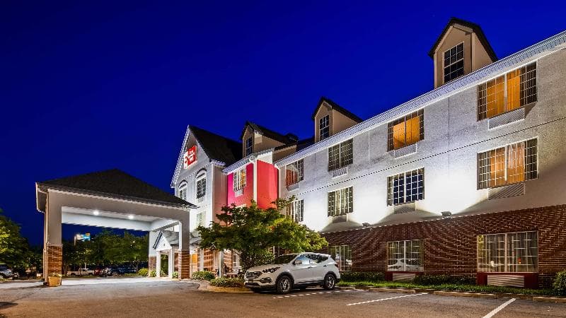 Best Western Plus Lake Lanier Gainesville Hotel & Suites 3