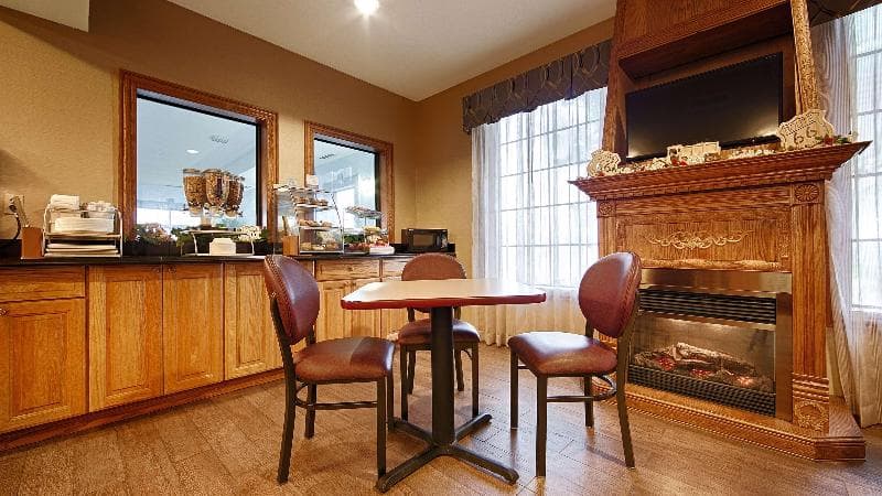 Best Western Pontiac Inn 3