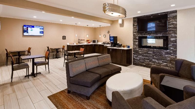 Best Western Muscatine / Pearl City Hotel 5