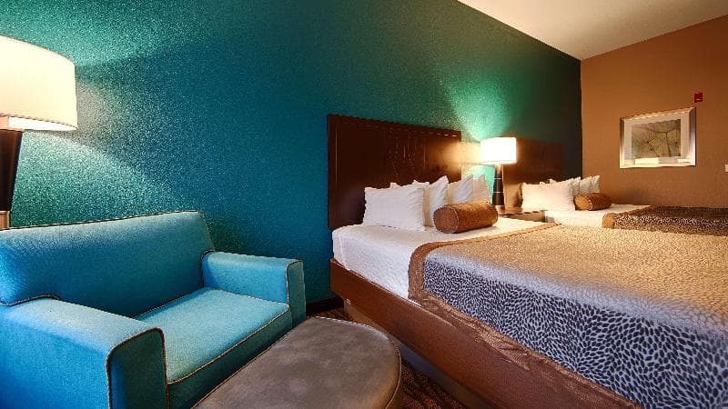 Best Western Plus Hiawatha Hotel 5