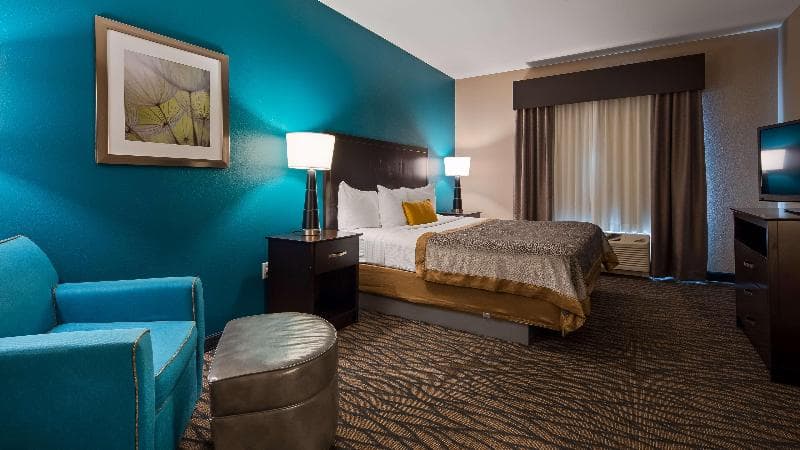 Best Western Plus Hiawatha Hotel 4