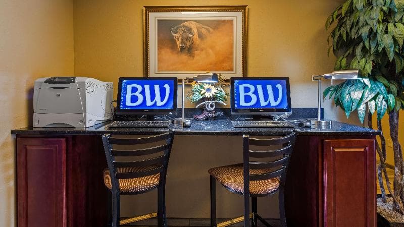 Best Western North Edge Inn photo 1