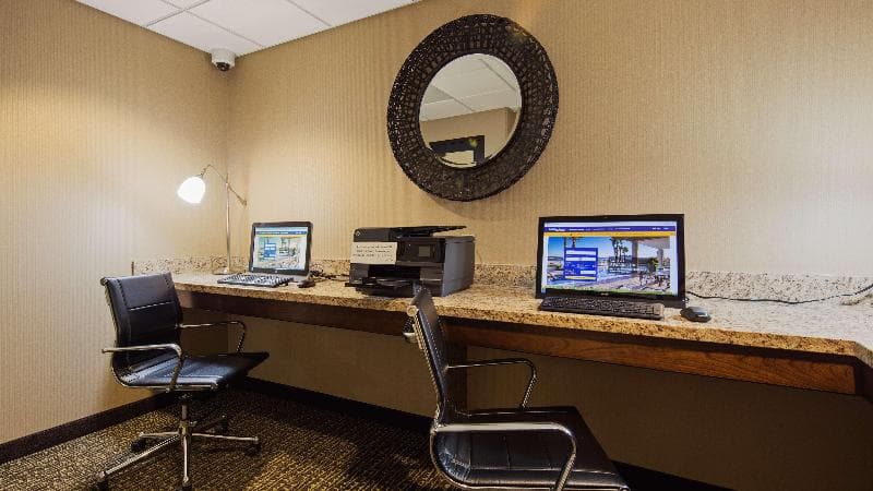 Best Western Plus Havre Inn & Suites photo 1