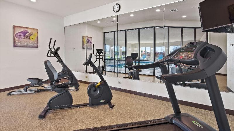 Best Western Lindsay Inn & Suites 2