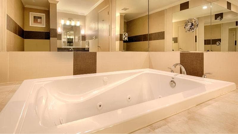 Best Western Plus Poconos Hotel 5