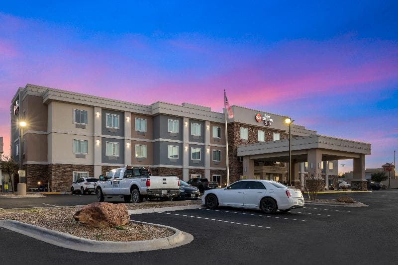 Best Western Plus Fort Stockton Hotel photo 1