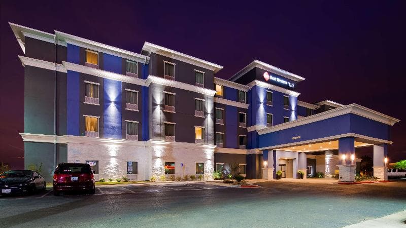 Best Western Plus Laredo Inn & Suites photo 1
