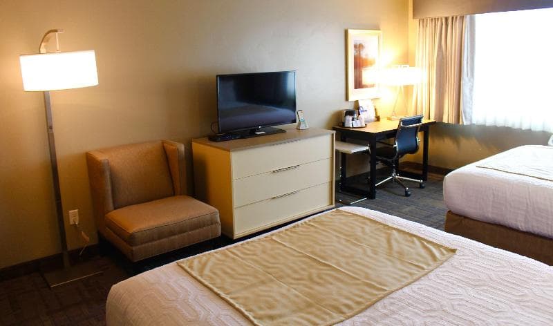 Best Western Plus Landmark Hotel 4